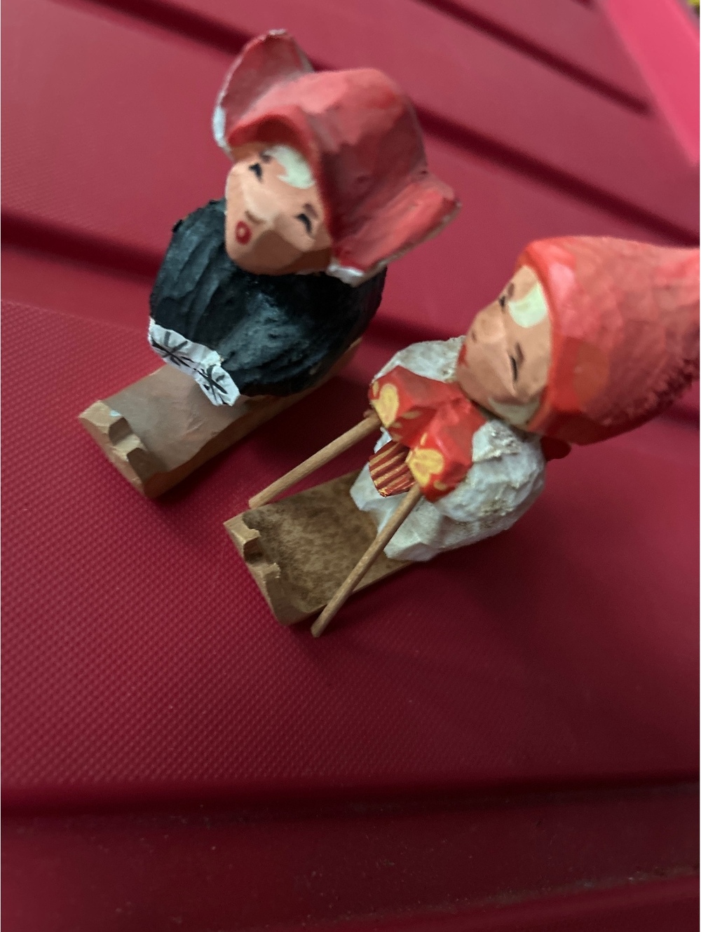 Read - Hand Carved Wooden Figurines Set from Norway